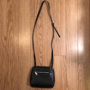 Black HOBO Crossbody Purse with Zipper Pocket